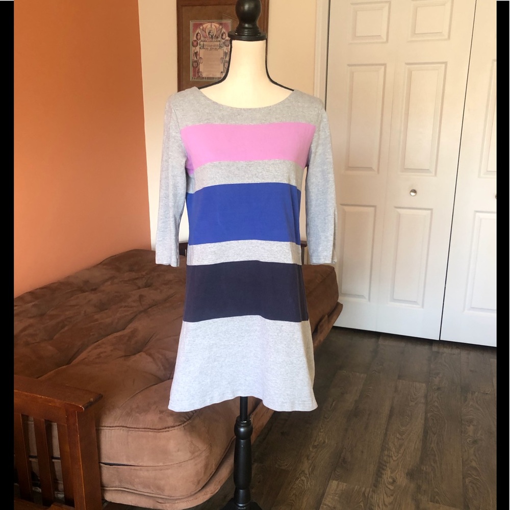GAP gray scoop neck color block dress